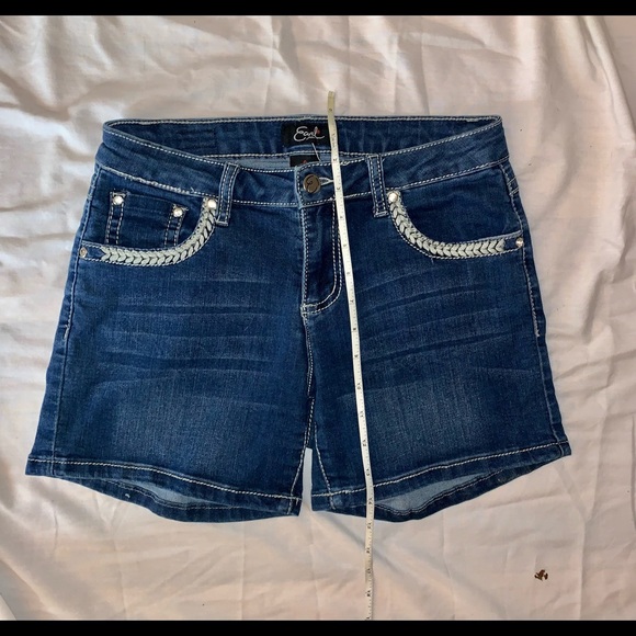 Dark Blue medium length jean shorts - Picture 2 of 4